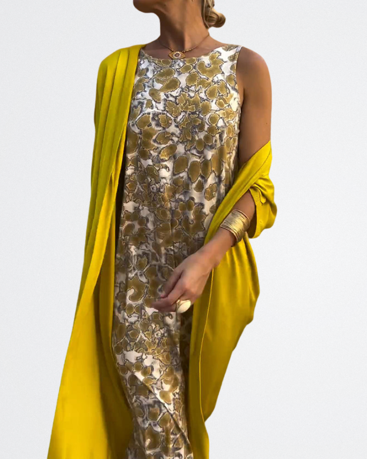 Amelia - Amber Meadow Outfit