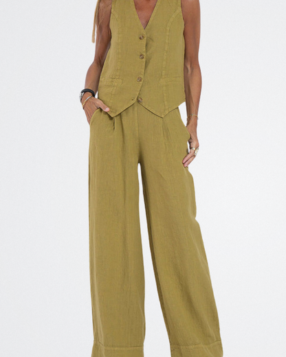 Amaretta - Elegant Linen Two-Piece