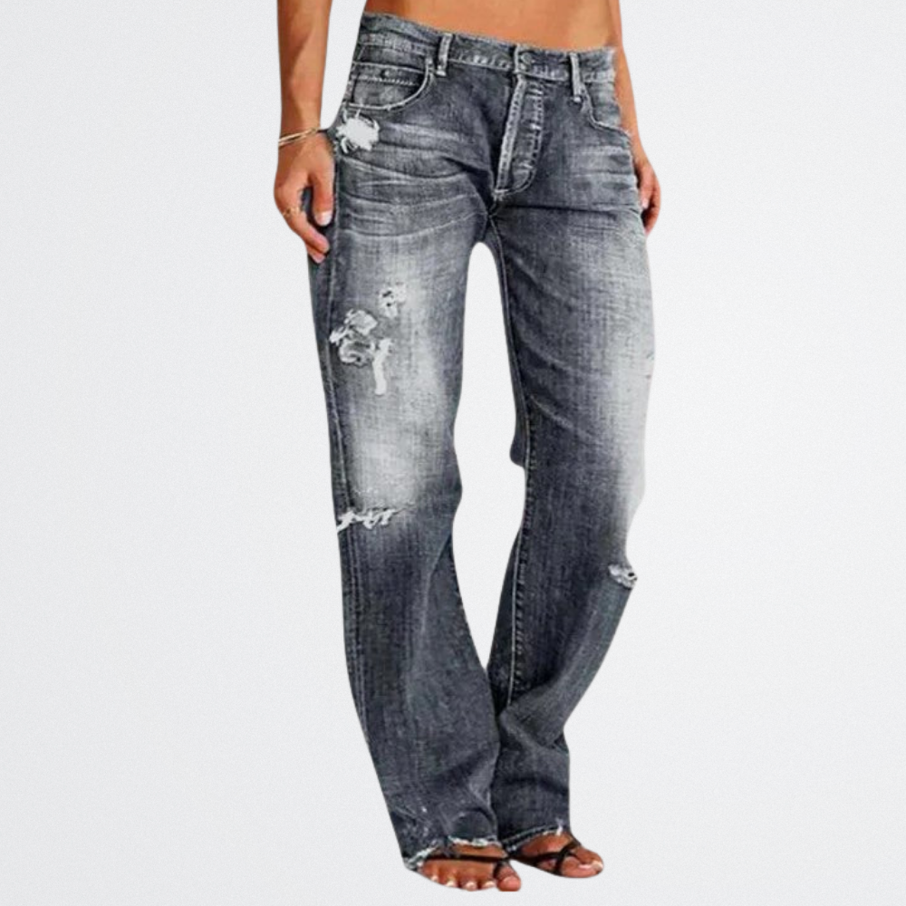 Camila - Relaxed Fit Ripped Jeans