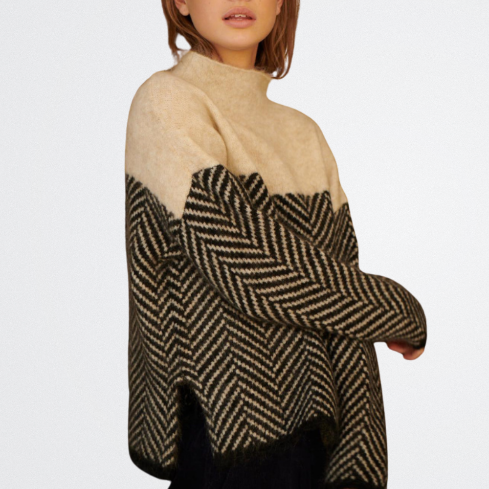 Zaira - Comfortable Turtleneck