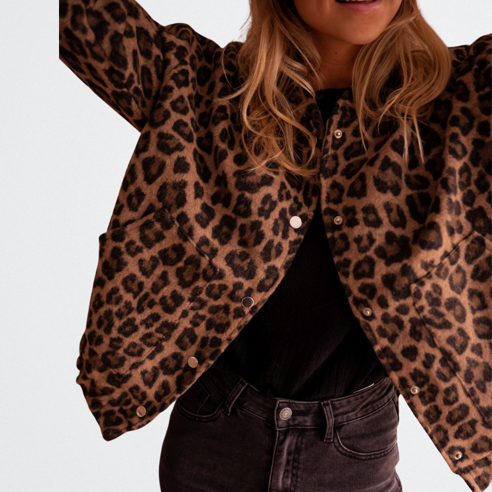 Brielle - Cozy Leopard Jacket