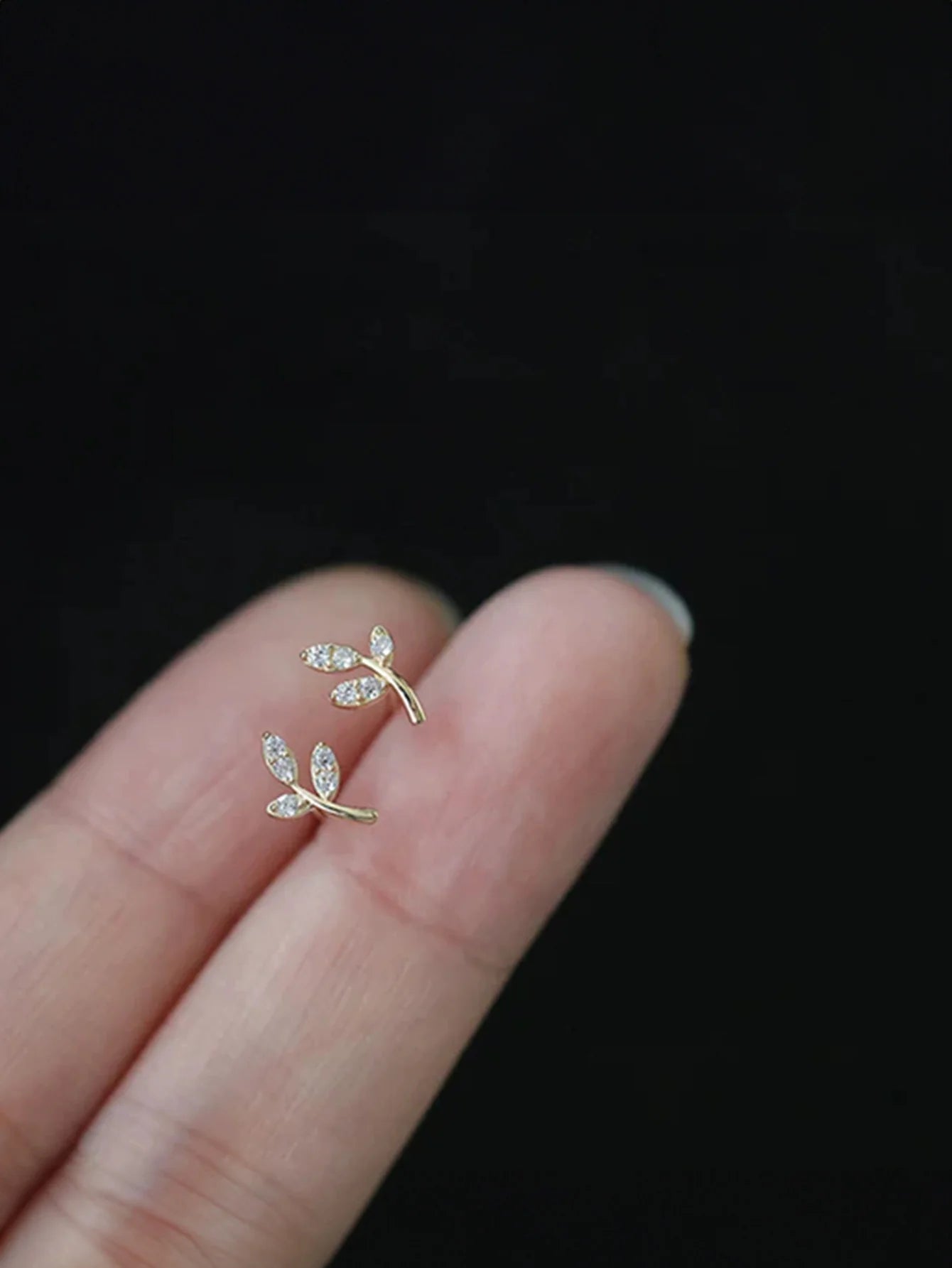 Mollie - Butterfly Earrings with Zirconia