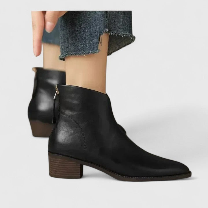 Lissie - Modern Zip Boots