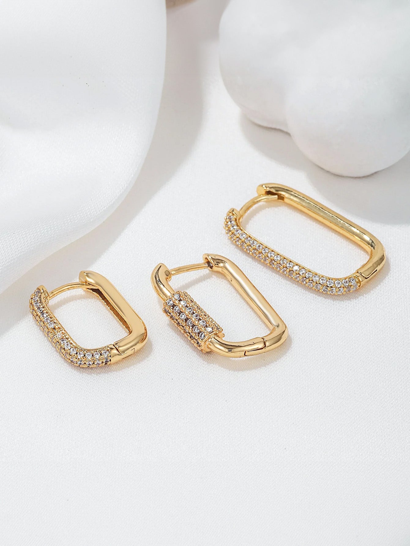 Barbara - Earring Set with Zirconia